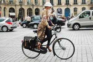 Франция: Париж построит новые велодорожки