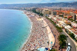 Франция продолжает удерживать пальму первенства в туризме