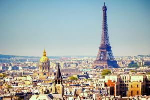 Компания France-Excursions представила летние экскурсии по Парижу и регионам Франции
