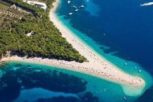 Хорватия: С острова Брач на Видову гору протянут фуникулёр