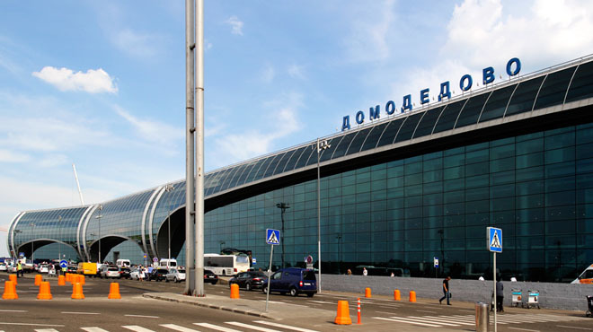 В аэропорту Домодедово от сердечного приступа умер мужчина