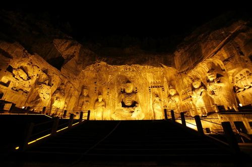 Пещеры Лунмэнь (Фоторепортаж)