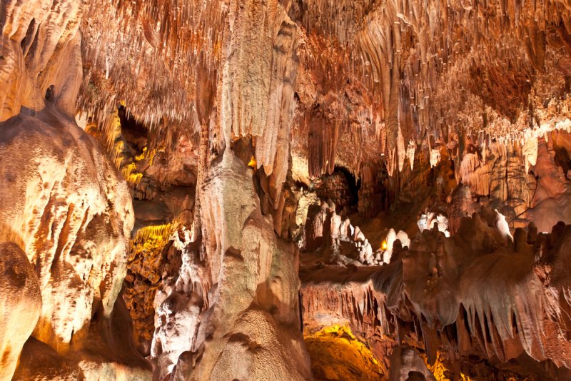 Турция откроет крупнейшую соляную пещеру для туристов
