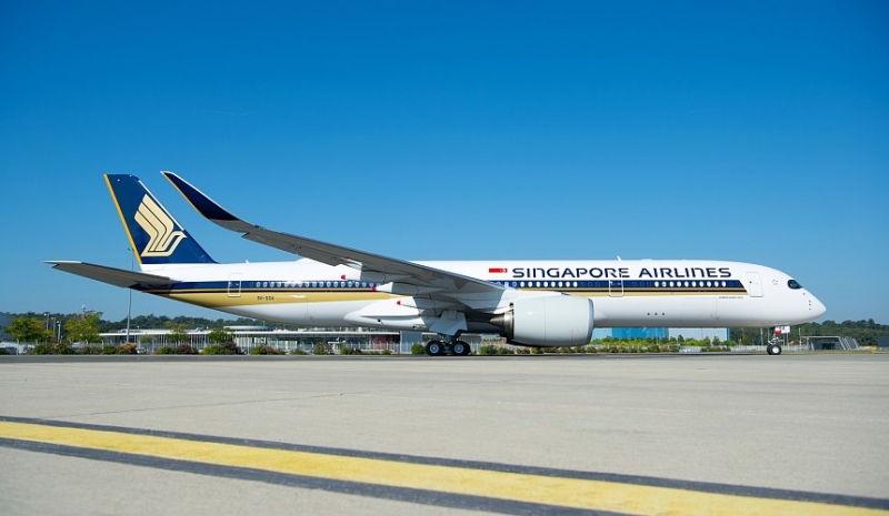 Singapore Airlines закрывает свое представительство в России
