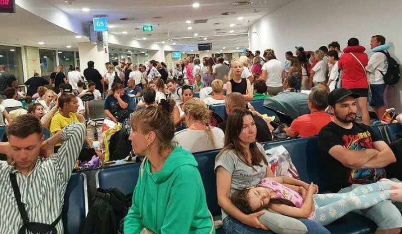 Пассажиры застрявшего рейса Анталья – Екатеринбург вылетят на родину другим бортом