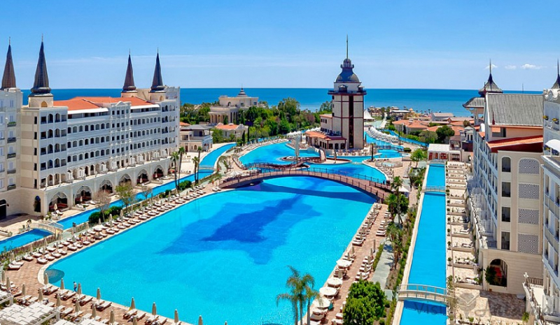 Российские туристы предпочитают отдыхать в отелях Турции, а не в апартаментах