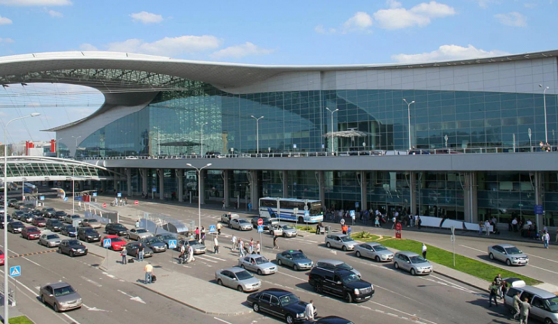 Несколько рейсов задерживаются с прибытием в Шереметьево на 5-7 часов