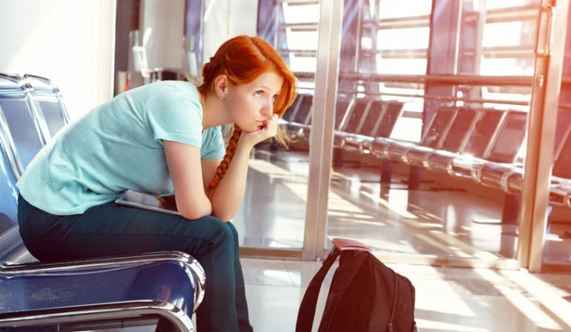 Штрафы для авиакомпаний за задержки рейсов выросли в 4 раза: что изменится для пассажиров?
