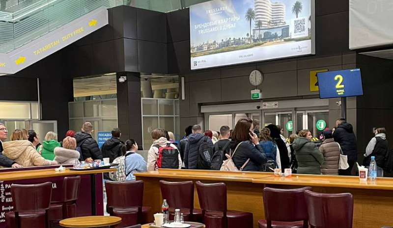 «Пассажиры расстроены и нервные»: рейс в Дубай из Казани задерживается на 40 часов