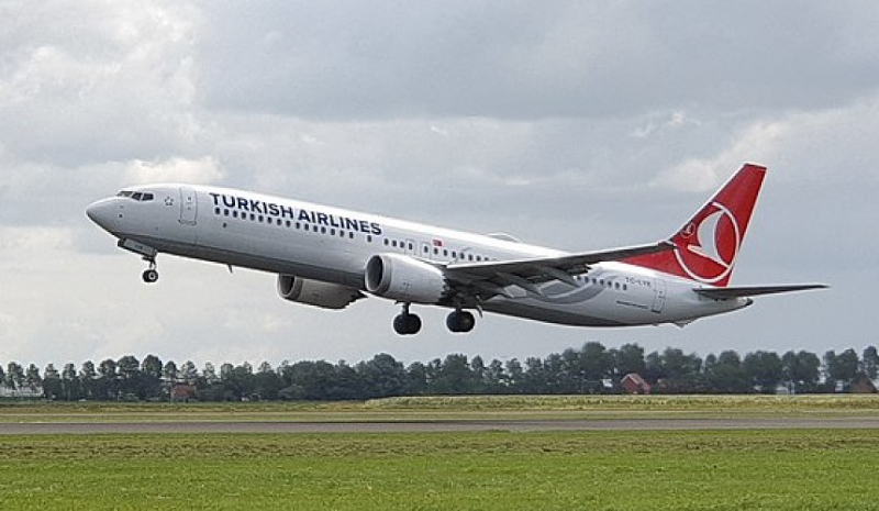Авиакомпания Turkish Airlines ставит на бетон свои лайнеры Boeing 737 MAX 9