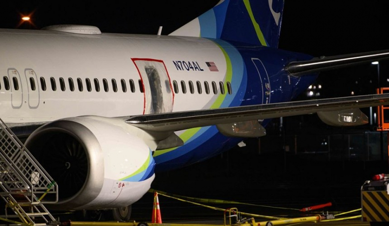 Пассажиры во всем мире отправляют в бан рейсы на самолетах Boeing 737 MAX
