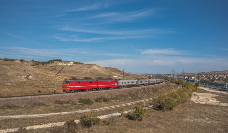 Летнее расписание поездов в Крым возмутило туристов из Питера, Астрахани и Беларуси