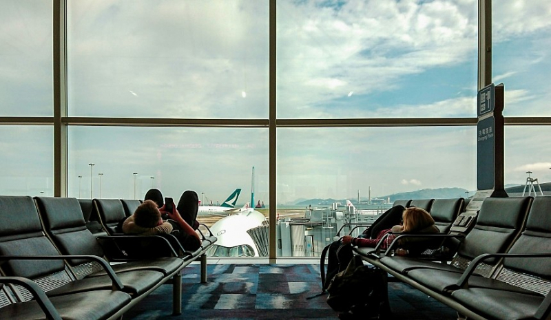 «Главное – не залететь»: туристам предложили авиарейс с быстрыми свиданиями