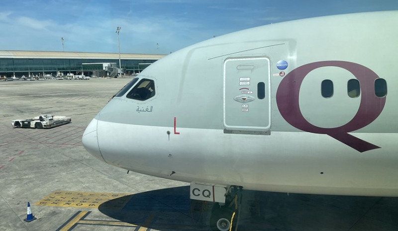 На рейсе Qatar Airways 12 человек получили травмы из-за турбулентности