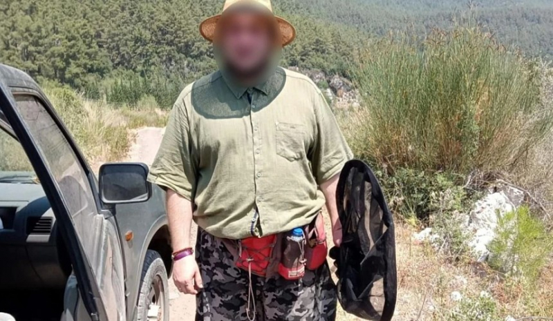 Россиянин заплатил штраф в миллион рублей за трех пойманных в Турции насекомых